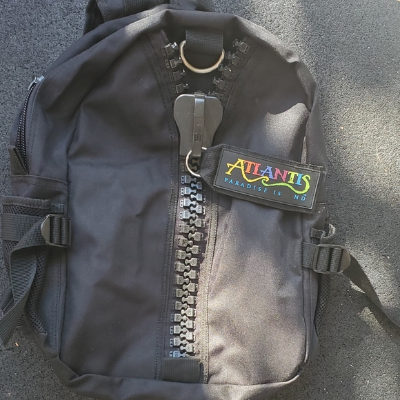 Atlantis Child Backpack 🎒 - Picture 2 of 2